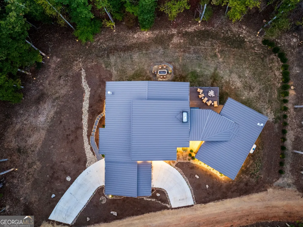103 Dry Branch RD Blue Ridge, GA 30513
