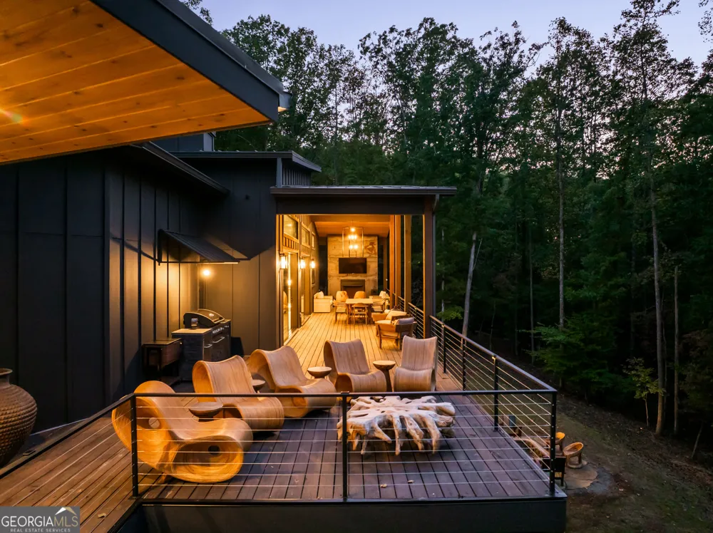 103 Dry Branch RD Blue Ridge, GA 30513