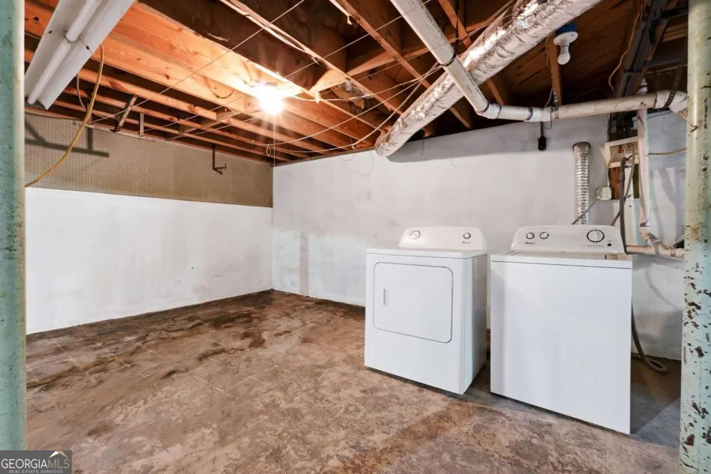 2167 Cloverdale DR SE Atlanta, GA 30316