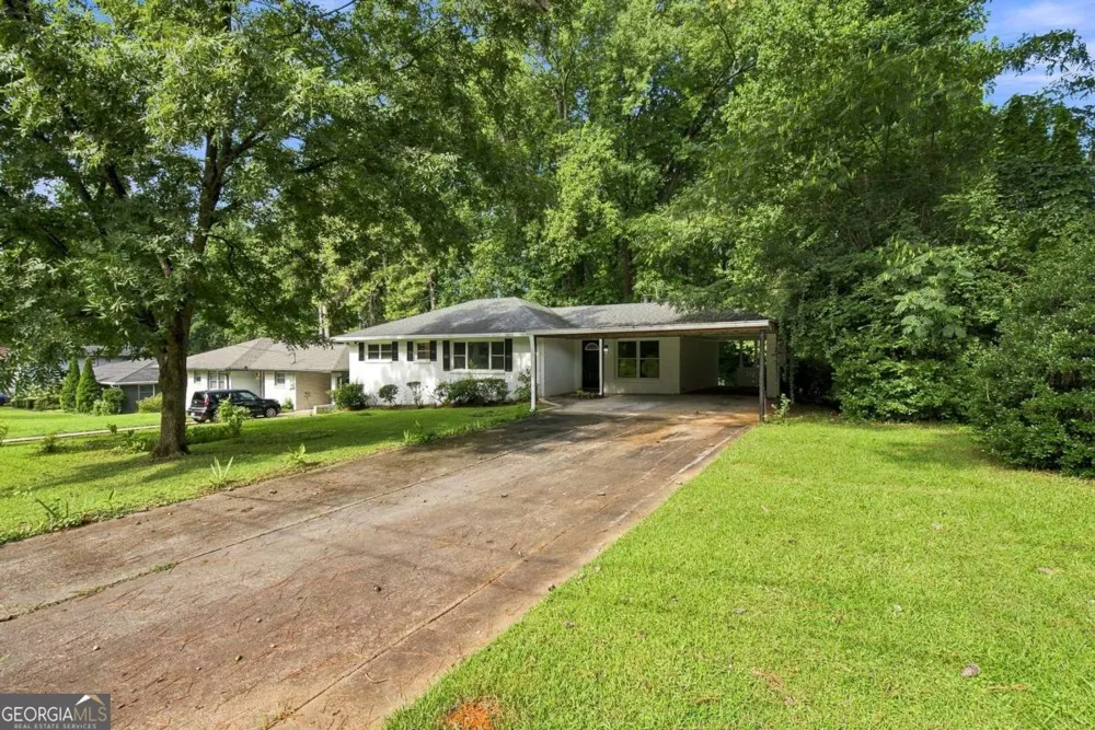2167 Cloverdale DR SE Atlanta, GA 30316