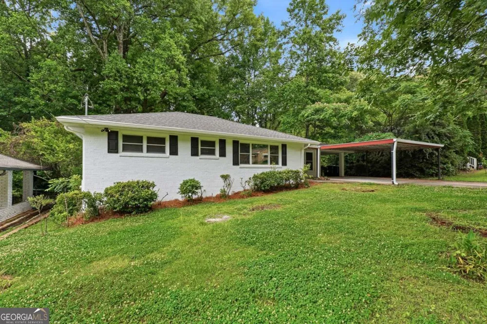 2167 Cloverdale DR SE Atlanta, GA 30316