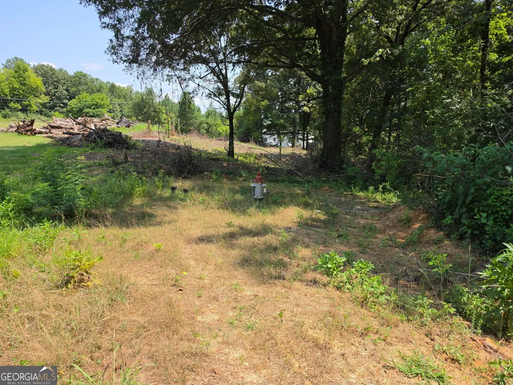 100 Thomas RD Fort Oglethorpe, GA 30742