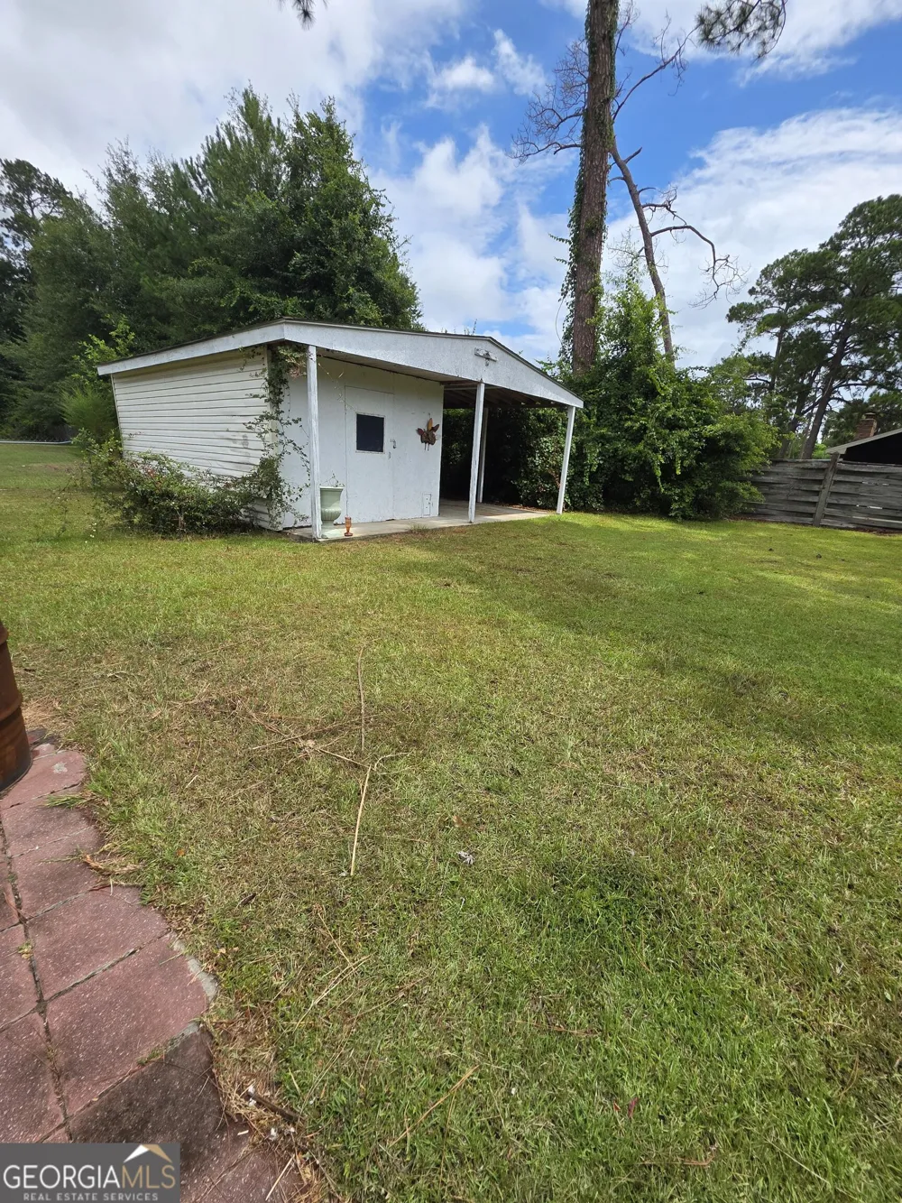 227 Colonial DR Baxley, GA 31513