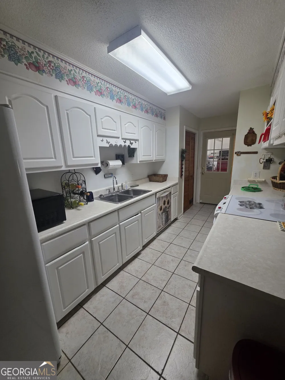 227 Colonial DR Baxley, GA 31513