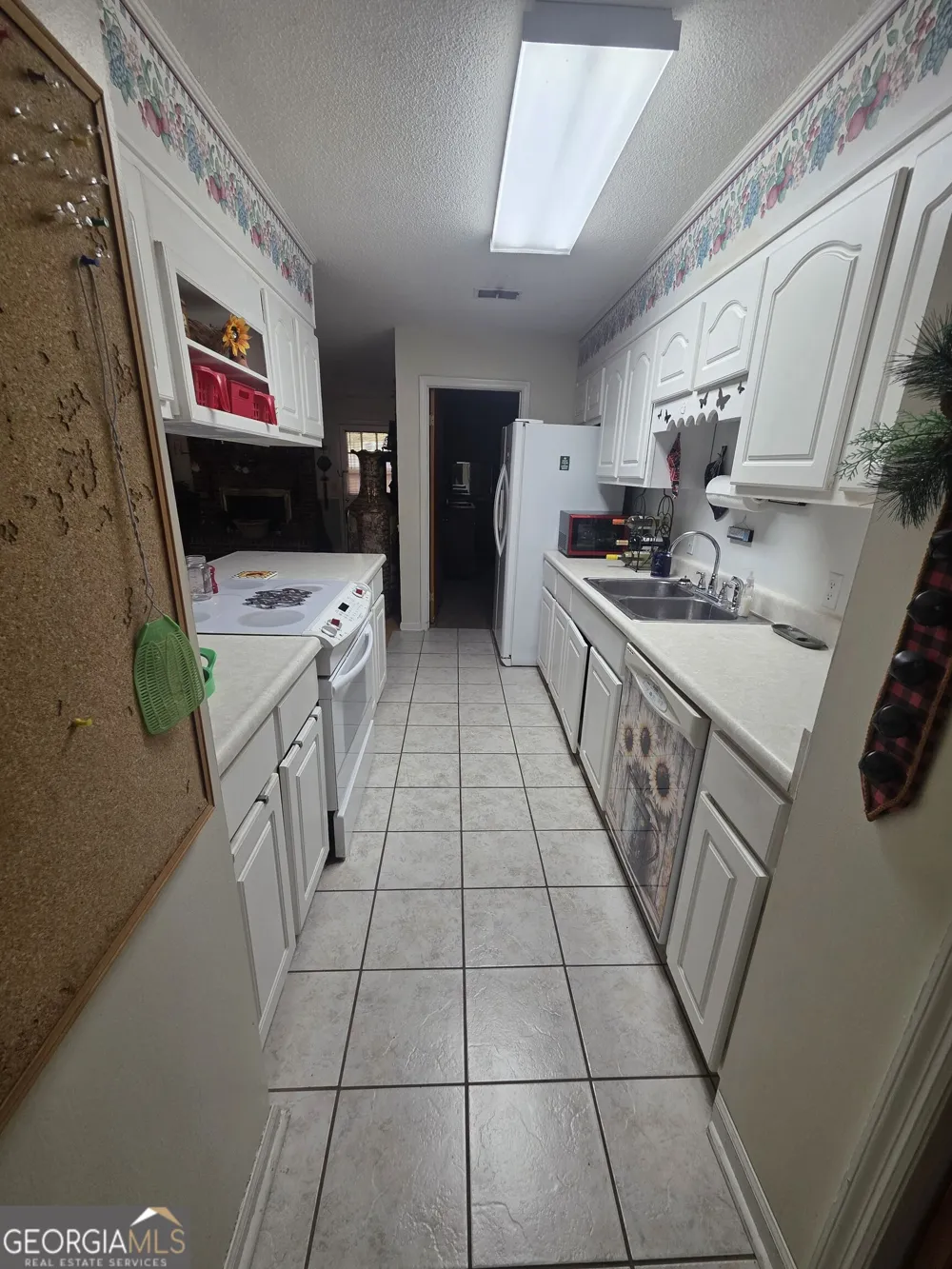 227 Colonial DR Baxley, GA 31513