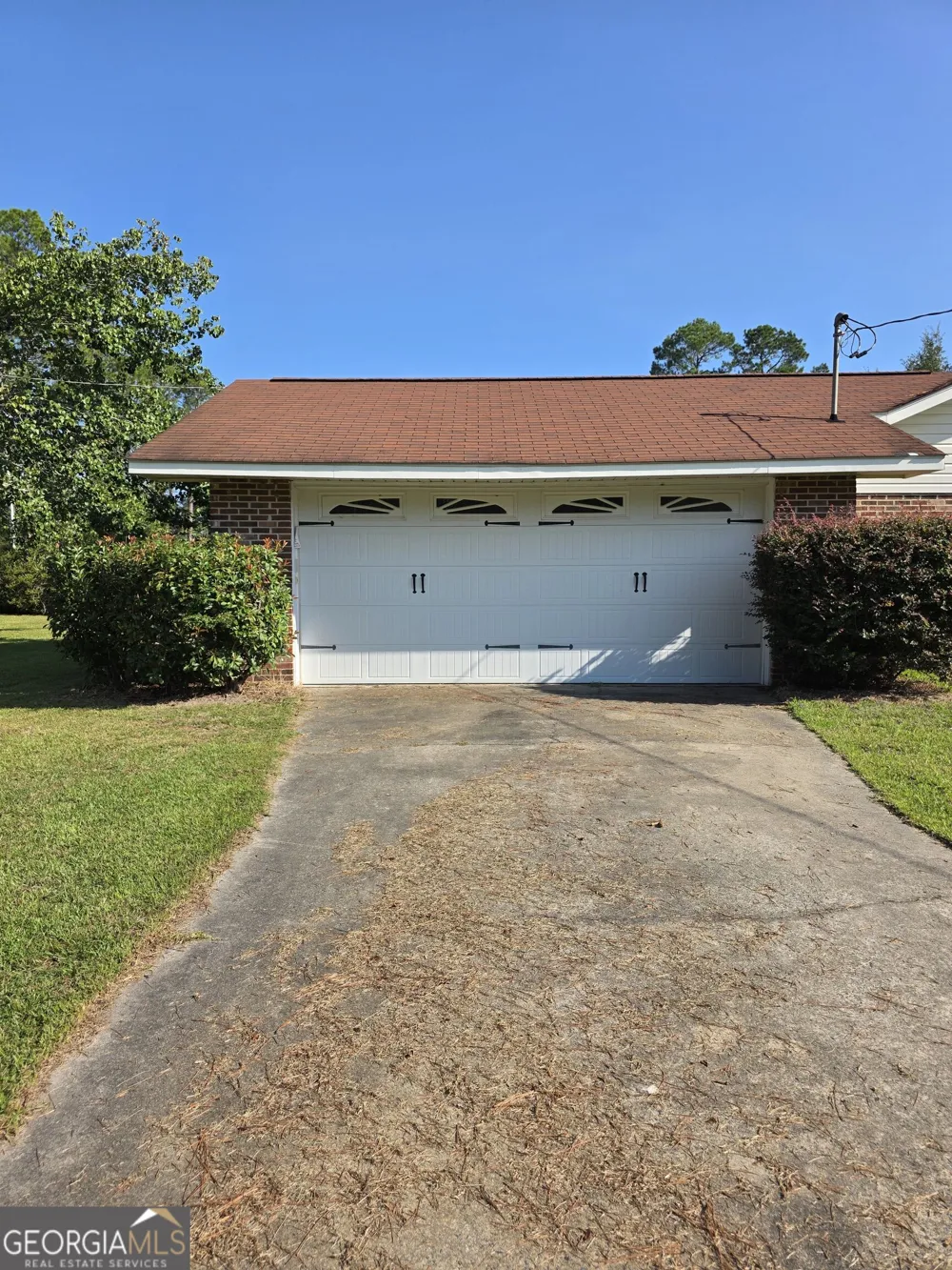 227 Colonial DR Baxley, GA 31513