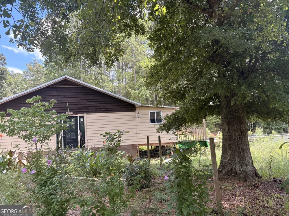 1806 Piedmont HWY Cedartown, GA 30125