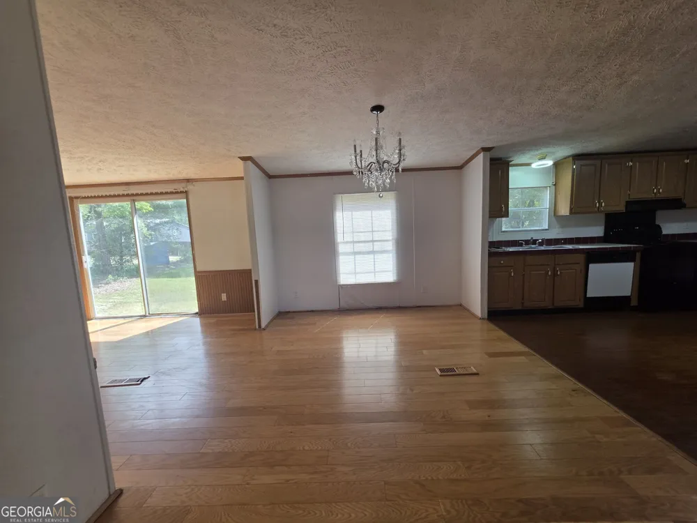 111 Harper RD Sparta, GA 31087