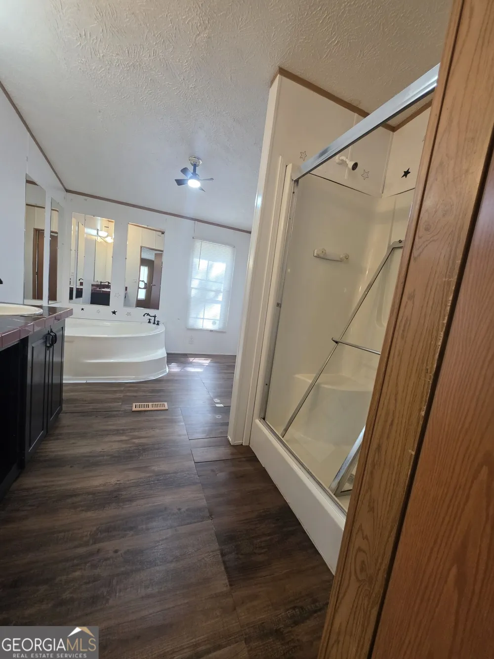 111 Harper RD Sparta, GA 31087
