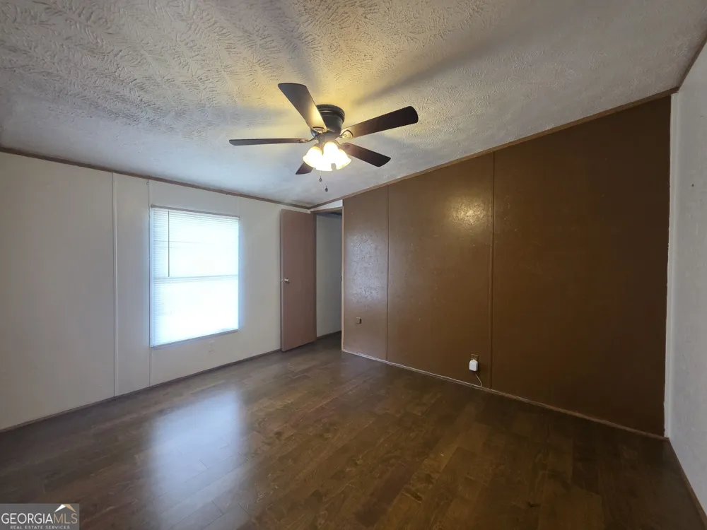 111 Harper RD Sparta, GA 31087