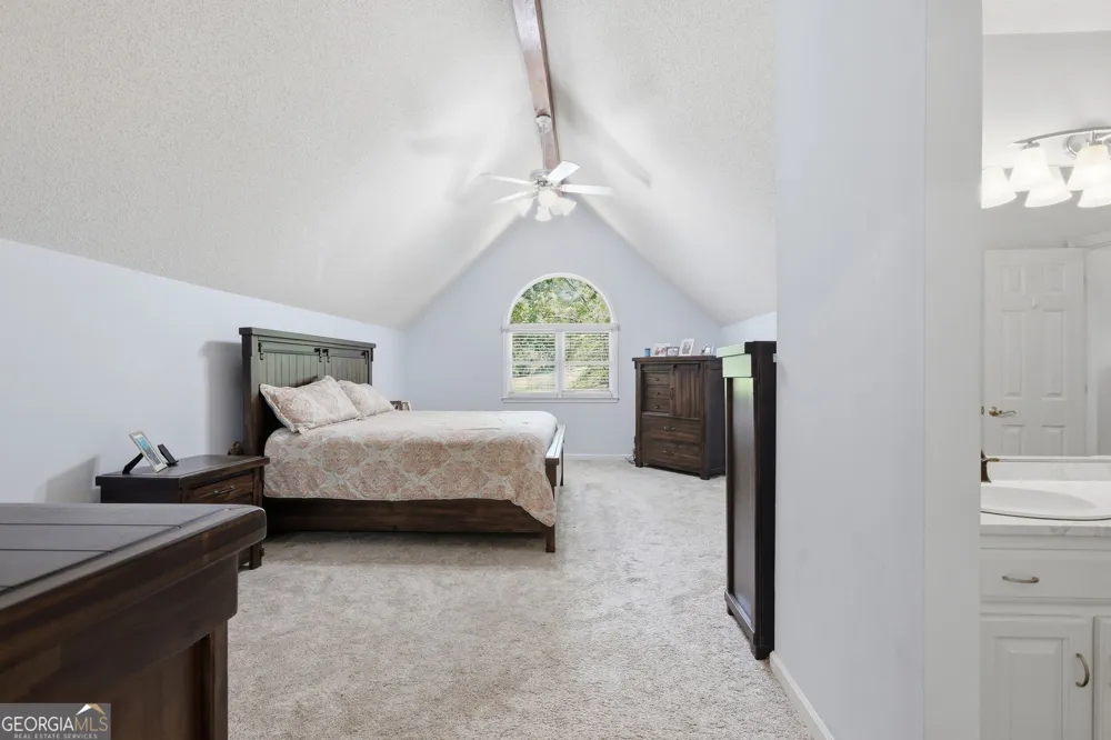 675 Currahee Ridge RD Toccoa, GA 30577