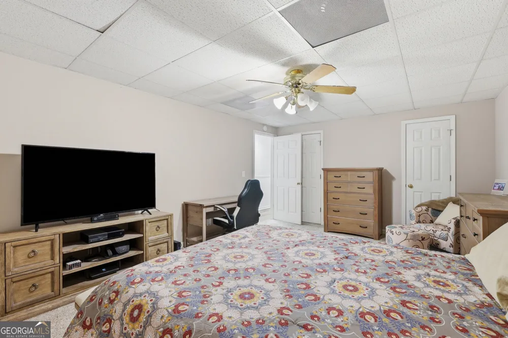 675 Currahee Ridge RD Toccoa, GA 30577