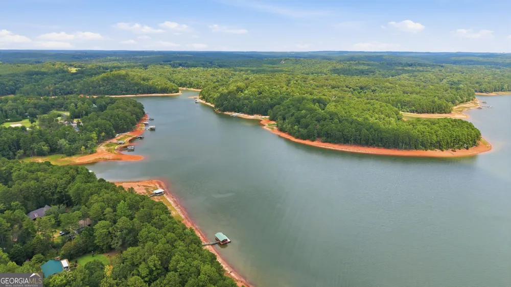 675 Currahee Ridge RD Toccoa, GA 30577