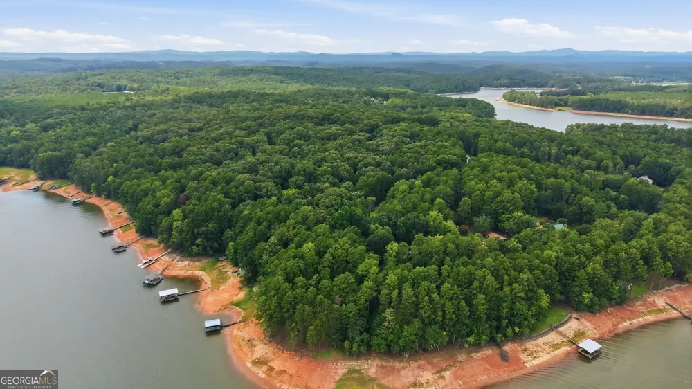 675 Currahee Ridge RD Toccoa, GA 30577