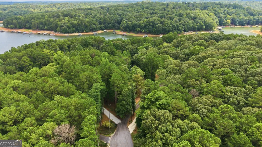 675 Currahee Ridge RD Toccoa, GA 30577