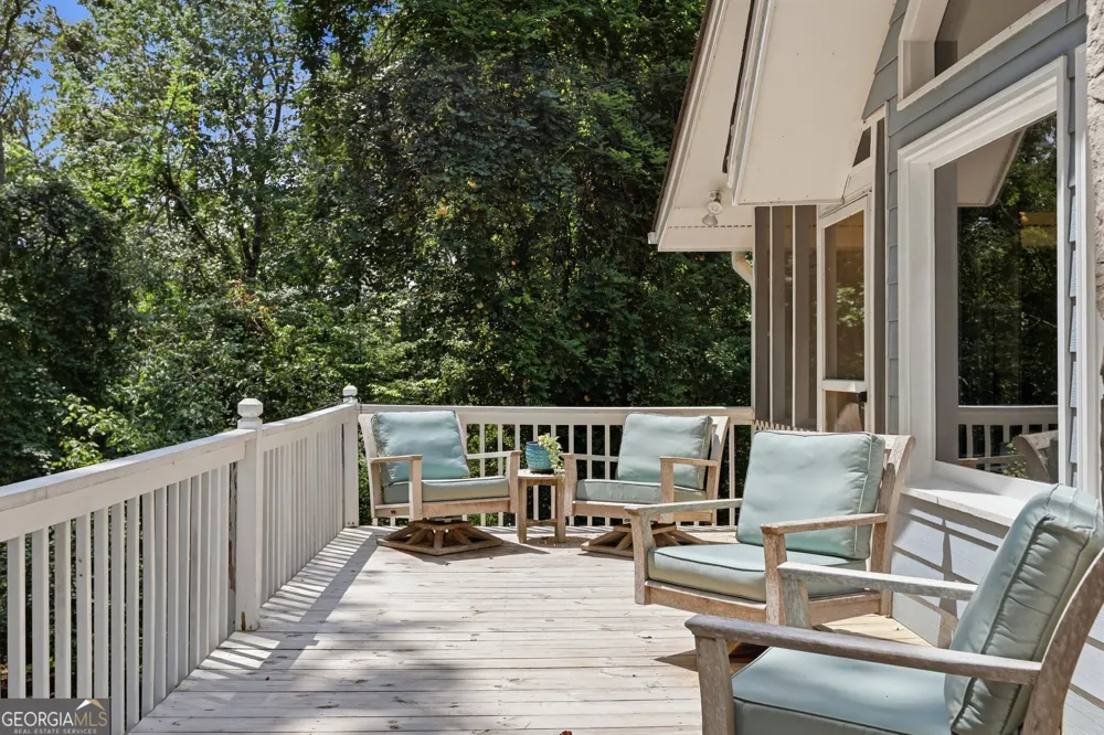 675 Currahee Ridge RD Toccoa, GA 30577