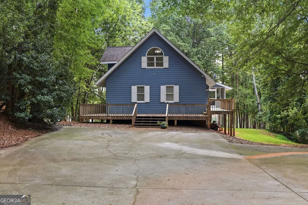 675 Currahee Ridge RD Toccoa, GA 30577