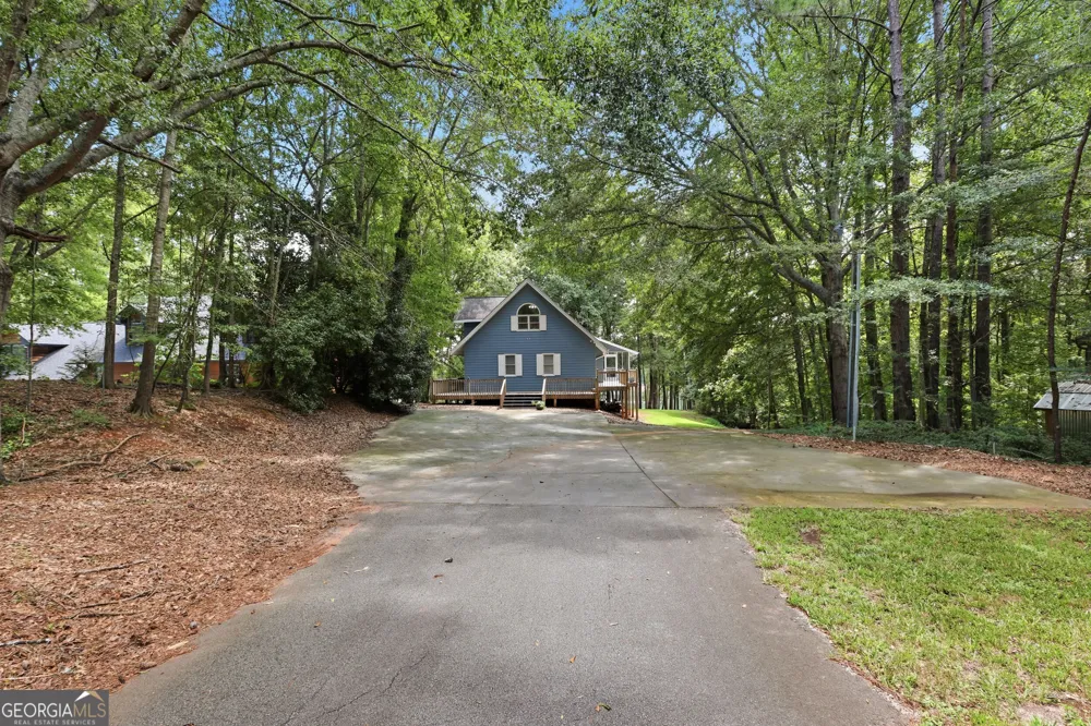 675 Currahee Ridge RD Toccoa, GA 30577