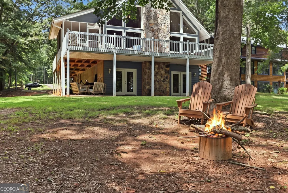 675 Currahee Ridge RD Toccoa, GA 30577