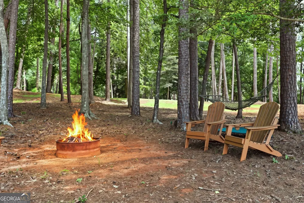 675 Currahee Ridge RD Toccoa, GA 30577