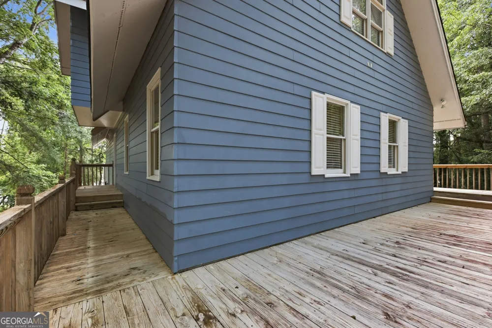 675 Currahee Ridge RD Toccoa, GA 30577