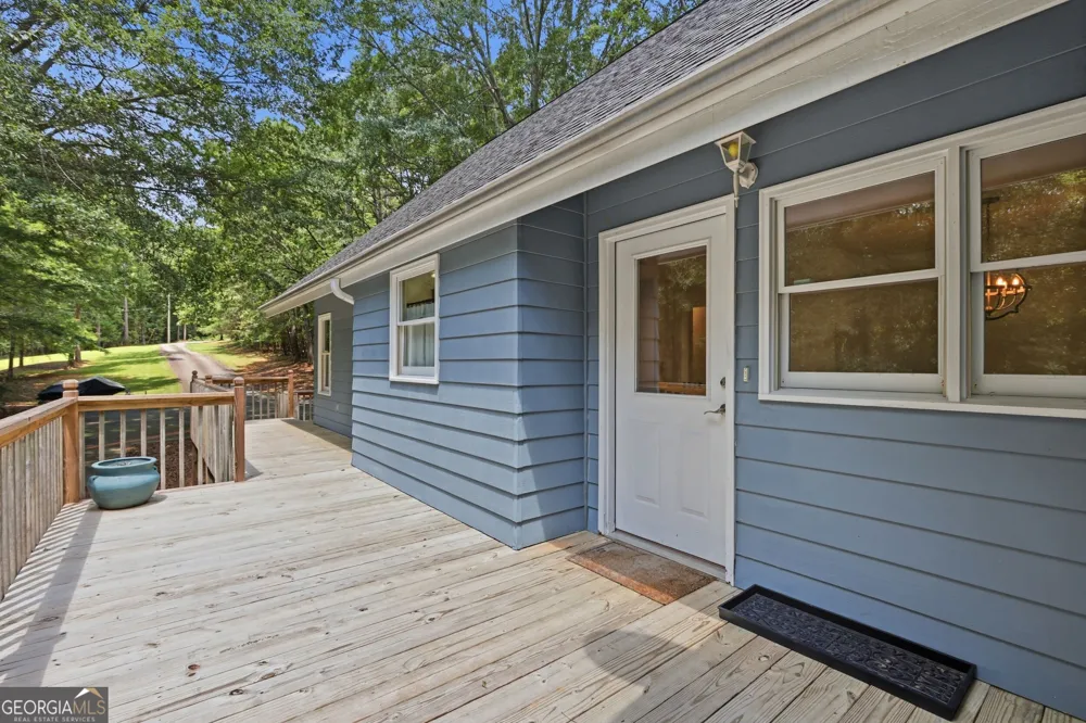 675 Currahee Ridge RD Toccoa, GA 30577