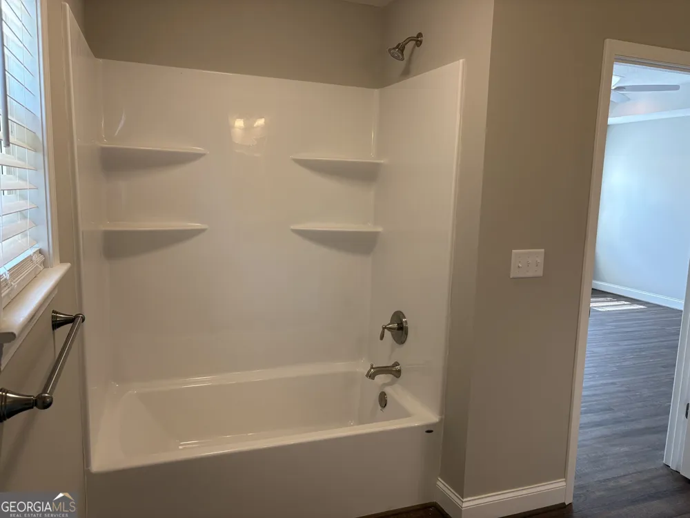 221 Buckingham Parc CIR East Dublin, GA 31027