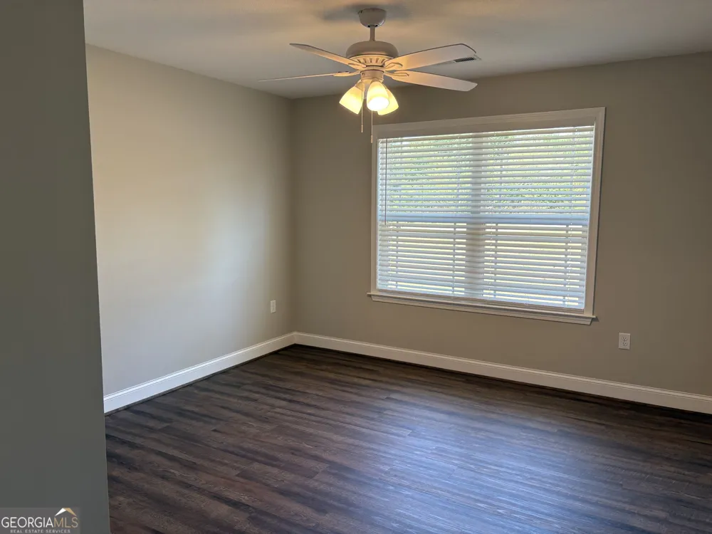 221 Buckingham Parc CIR East Dublin, GA 31027