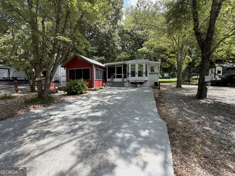 66 Maple Wood LN
