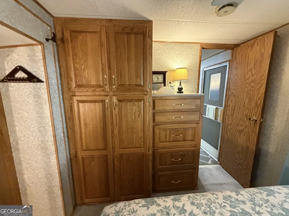 66 Maple Wood LN Cleveland, GA 30528