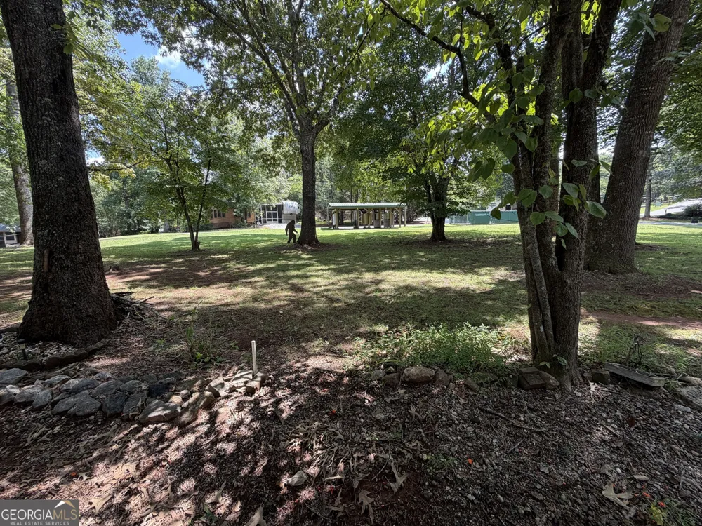 66 Maple Wood LN Cleveland, GA 30528