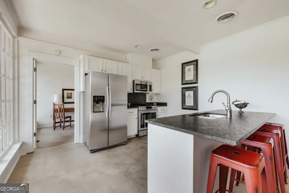 190 Lakewood DR Athens, GA 30605