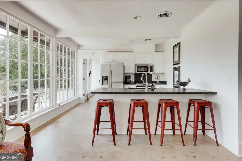 190 Lakewood DR Athens, GA 30605