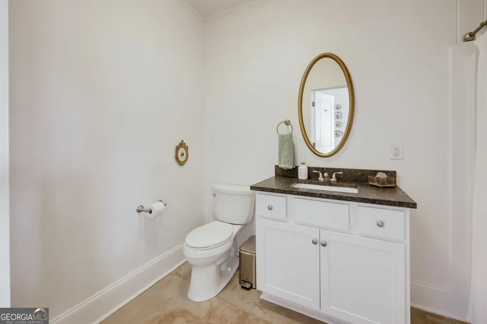 190 Lakewood DR Athens, GA 30605