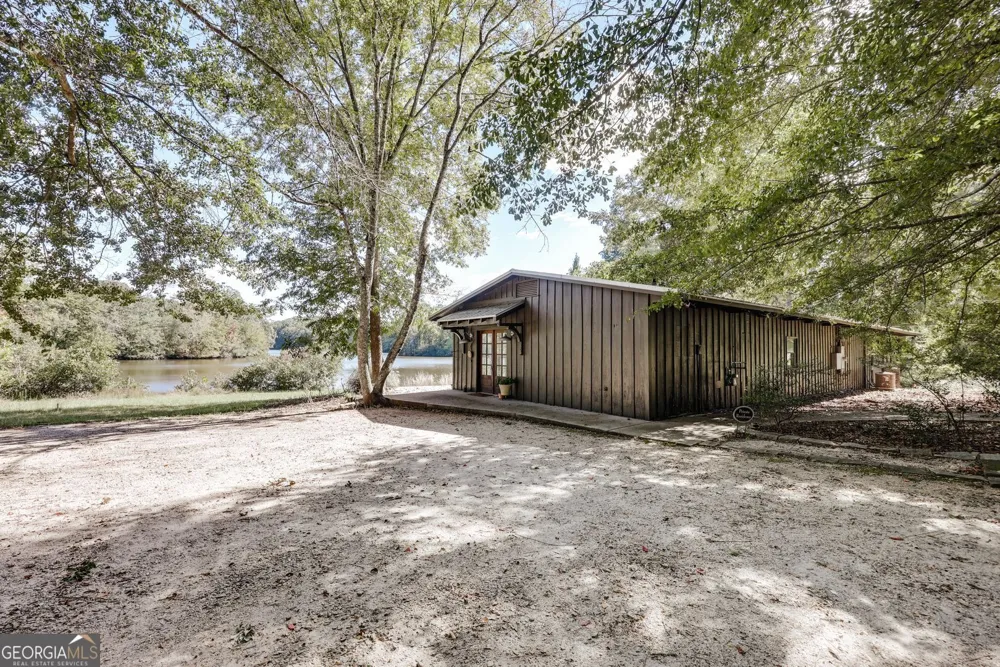190 Lakewood DR Athens, GA 30605