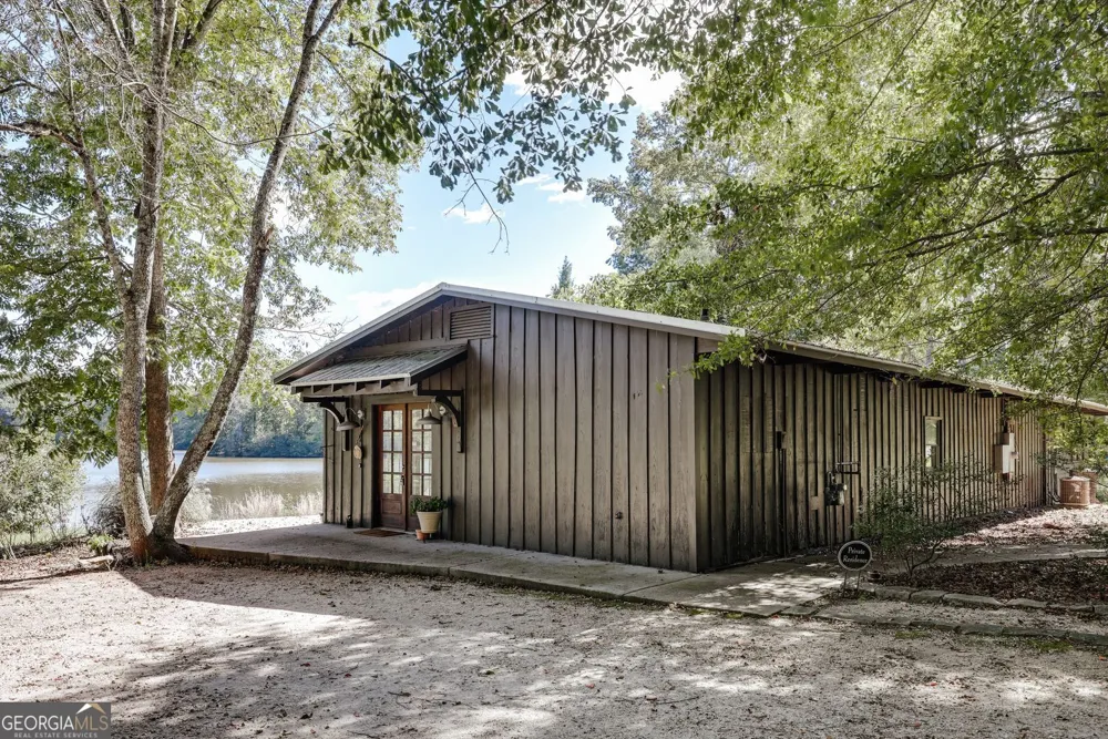 190 Lakewood DR Athens, GA 30605