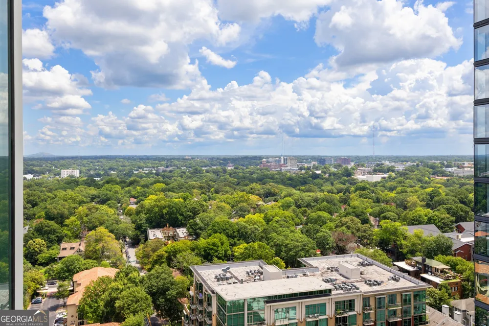 923 Peachtree ST NE Atlanta, GA 30309