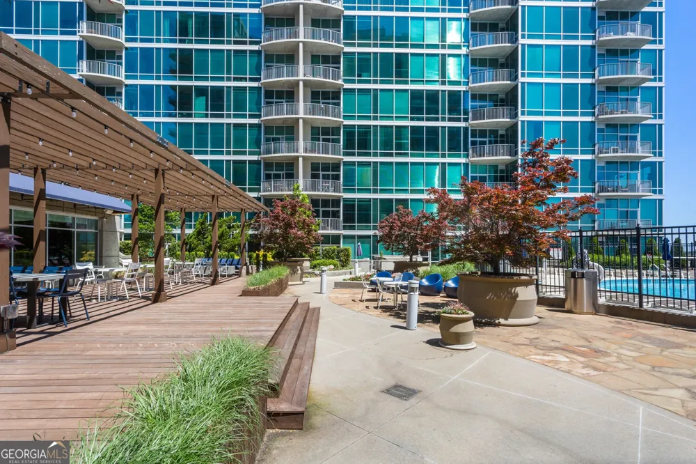 923 Peachtree ST NE Atlanta, GA 30309