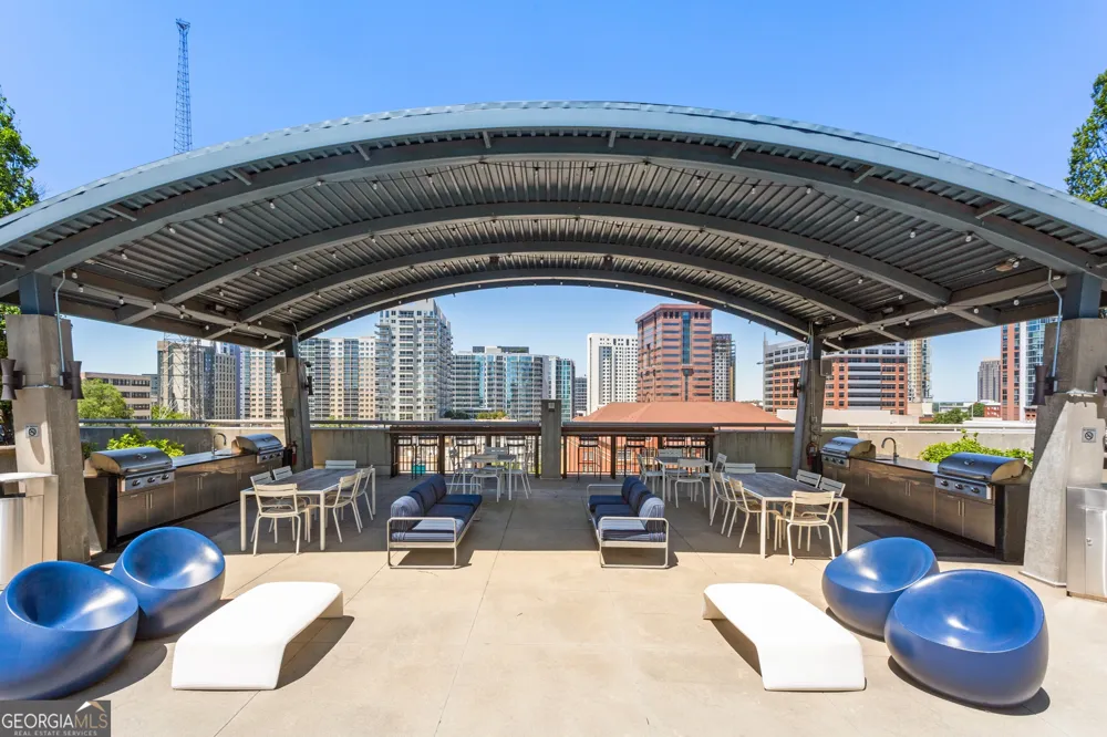 923 Peachtree ST NE Atlanta, GA 30309