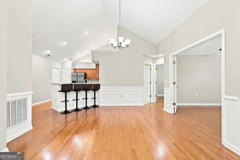 3204 Village LN Roswell, GA 30075