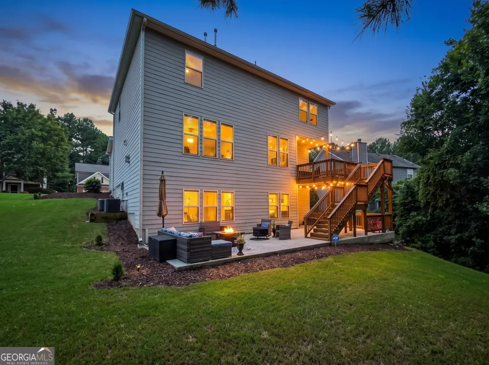 73 Lilyfield LN Acworth, GA 30101