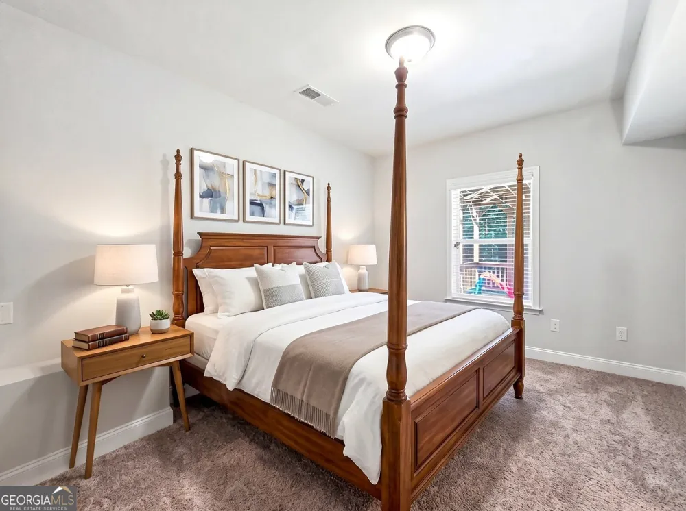 73 Lilyfield LN Acworth, GA 30101