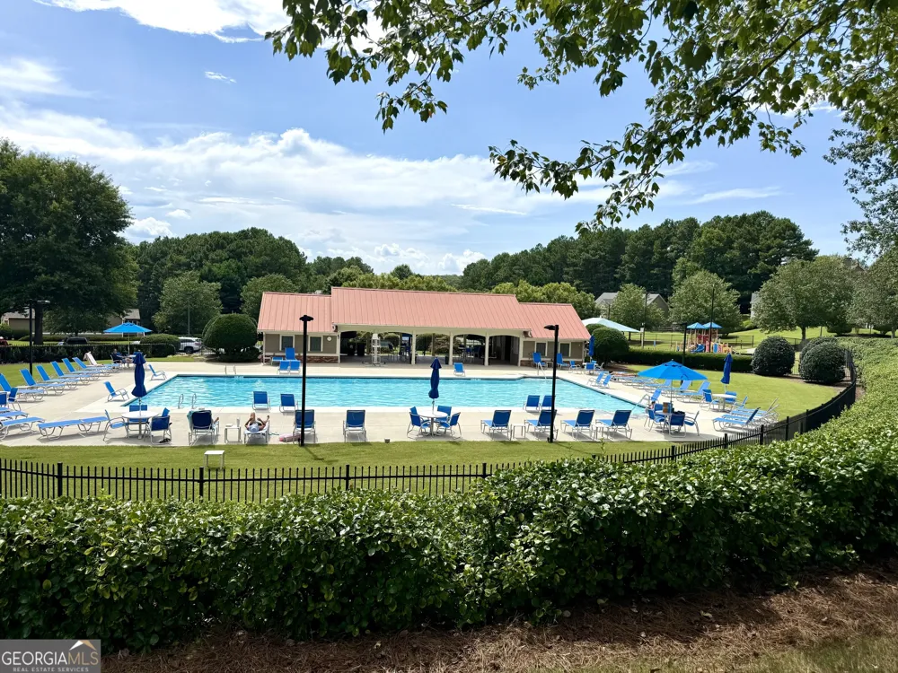 73 Lilyfield LN Acworth, GA 30101