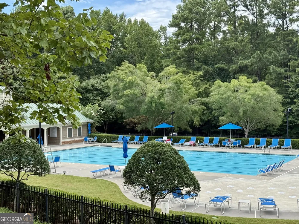 73 Lilyfield LN Acworth, GA 30101