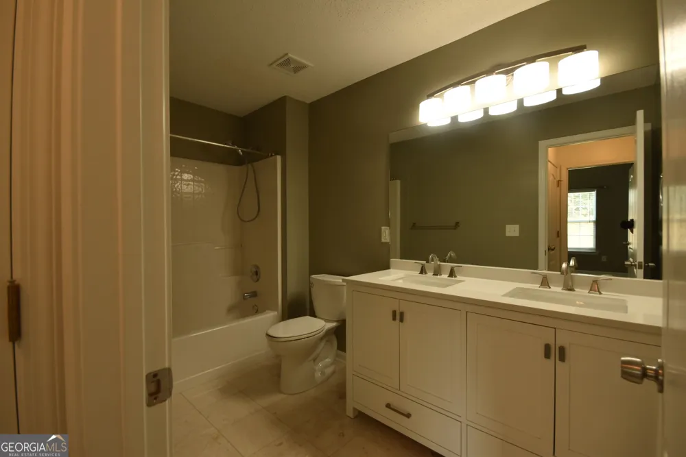 103 Fox Creek DR Woodstock, GA 30188