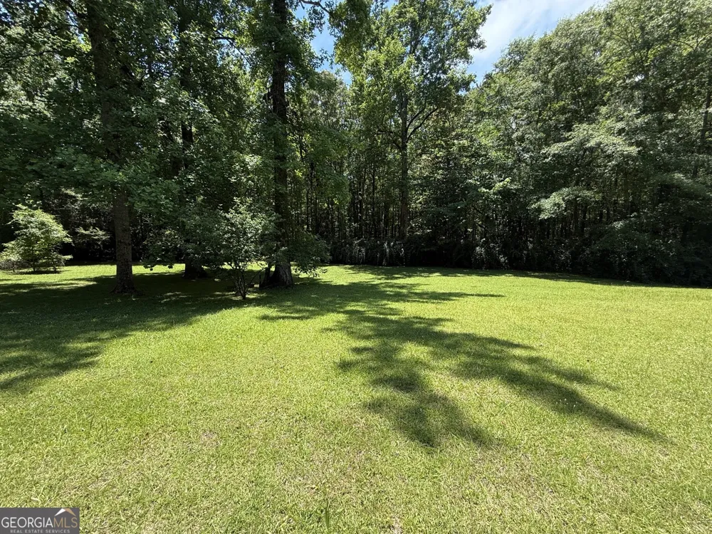 135 Kennesaw DR Thomaston, GA 30286