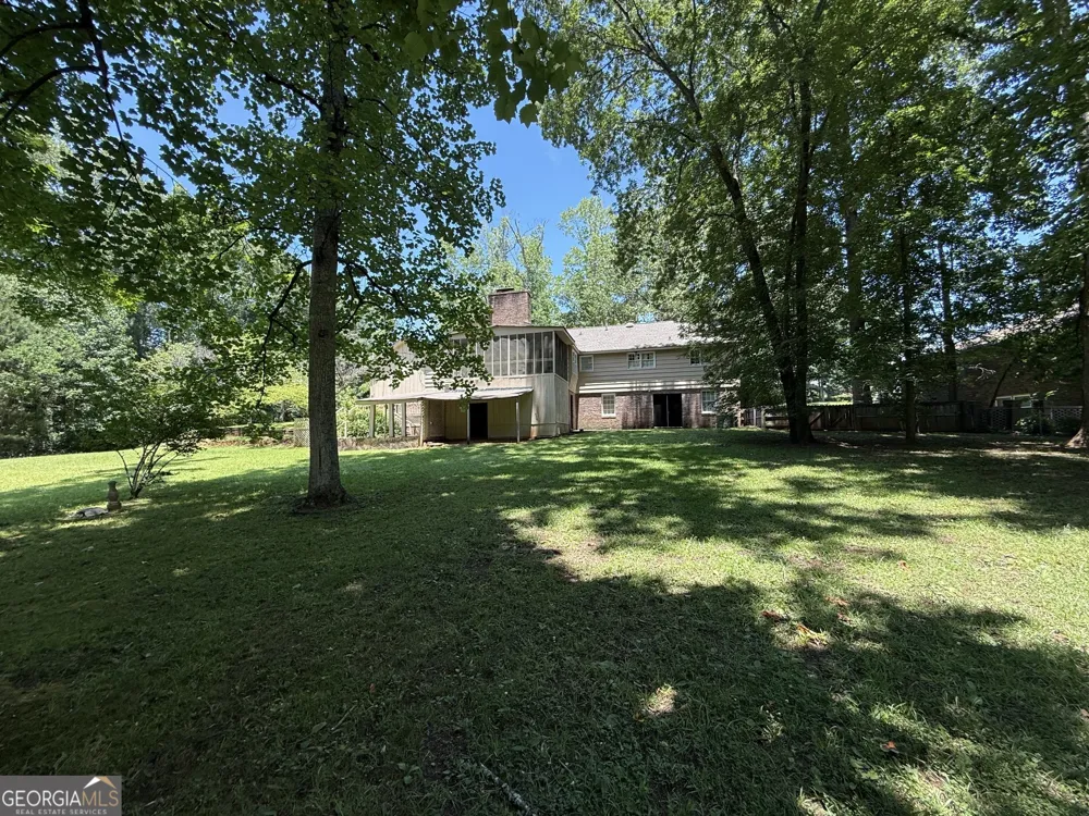 135 Kennesaw DR Thomaston, GA 30286
