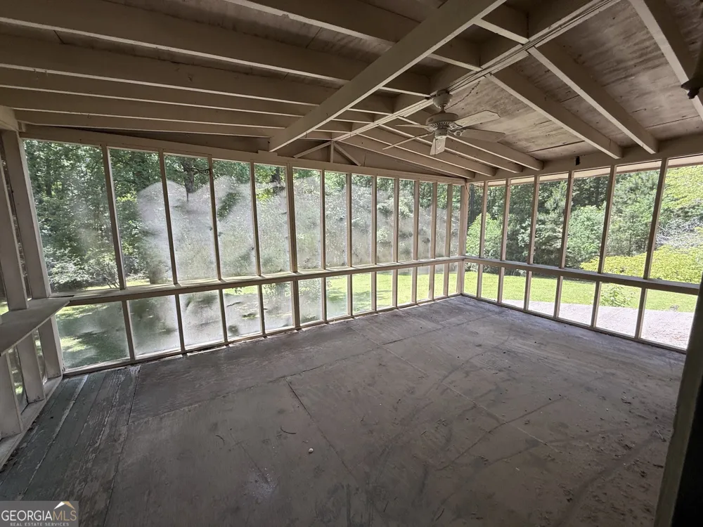 135 Kennesaw DR Thomaston, GA 30286