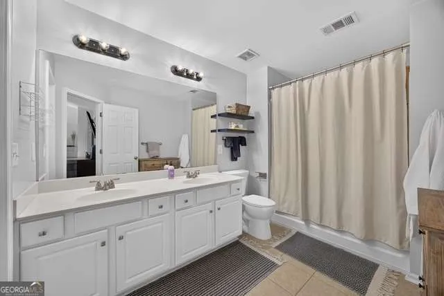 1369 Dolcetto TRCE NW Kennesaw, GA 30152