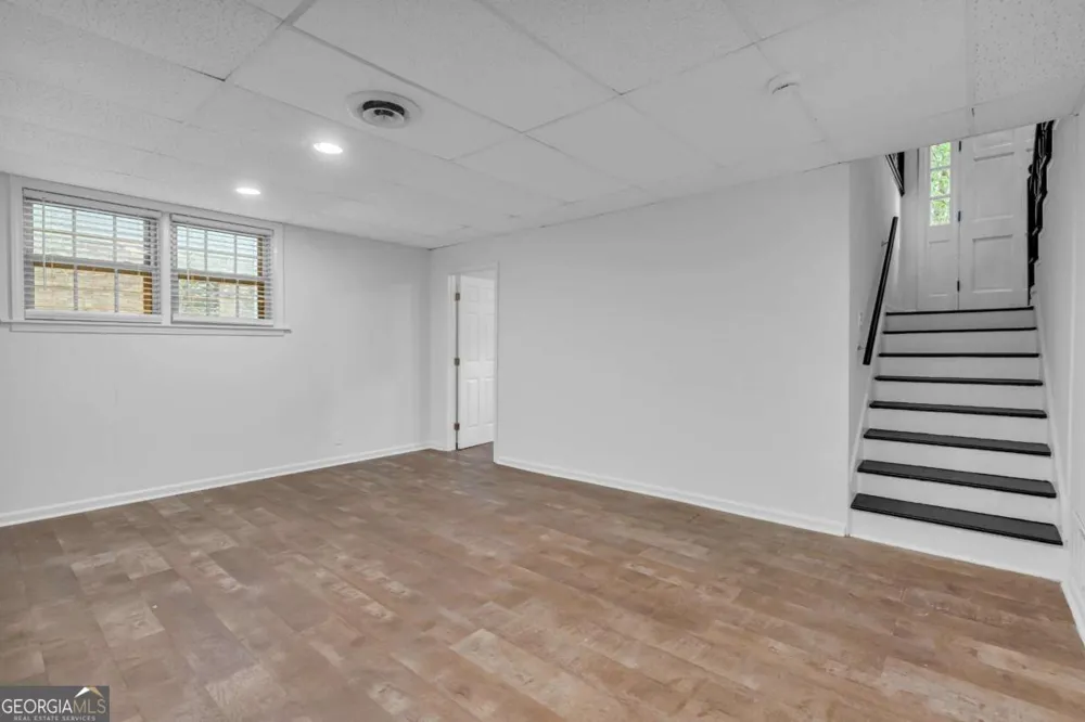 6193 Pine LN Douglasville, GA 30135
